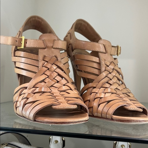 Tory Burch Tan Woven Heels - Picture 4 of 11